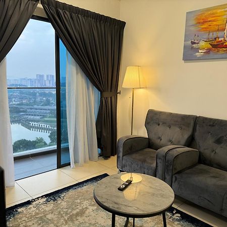 Reizz Residence By Perkasa Kuala Lumpur Exterior foto