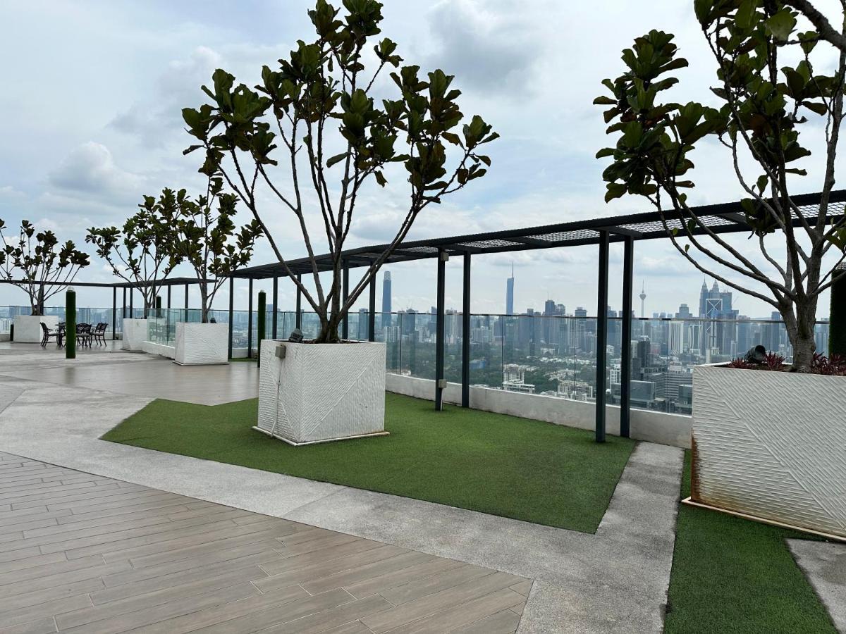 Reizz Residence By Perkasa Kuala Lumpur Exterior foto